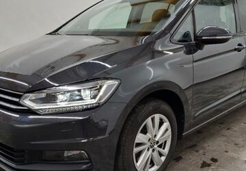 VW Touran 28.700 km 34.850 &euro; Glauchau 08371