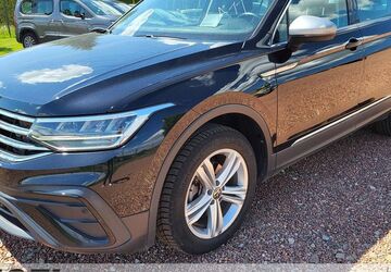 VW Tiguan Allspace 51.200 km 29.699 &euro; Chemnitz - Mittelbach 09224