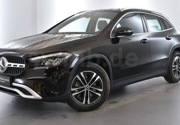 Mercedes-Benz GLA 180 9.900 km 38.870 &euro; Chemnitz 09120