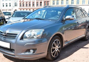 Toyota Avensis 206.850 km 2.499 &euro; Chemnitz 09120