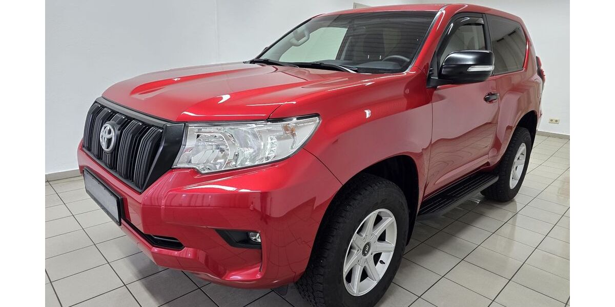 Toyota Land Cruiser 9.000 km 69.990 &euro; Chemnitz 09114