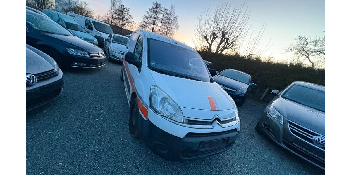 Citroen Berlingo 220.000 km 2.800 &euro; Chemnitz 09114