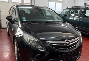 Opel Zafira 124.408 km 9.800 &euro; Chemnitz 09113