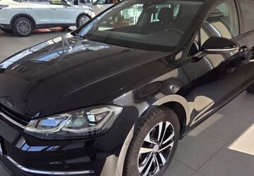 VW Golf 33.805 km 16.890 &euro; Chemnitz 09116