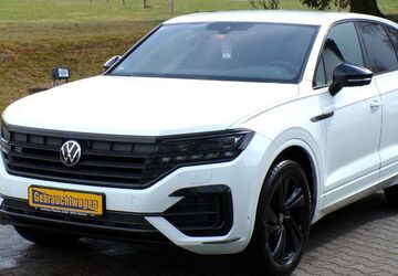 VW Touareg 64.055 km 46.590 &euro; Gelenau 09423
