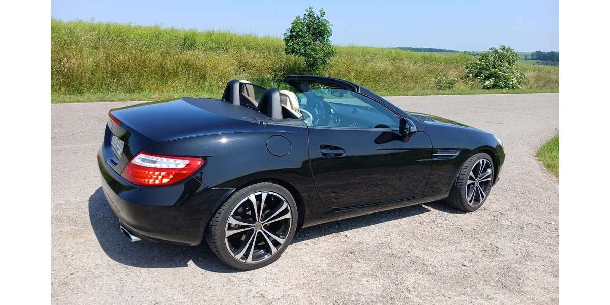 Mercedes-Benz SLK 200 43.000 km 20.999 &euro; ADELSBERG 09127