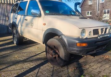 Nissan Terrano 262.500 km 1.799 &euro; Lichtenau 09244