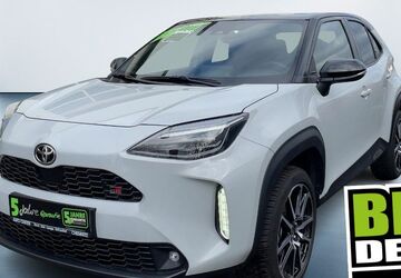 Toyota Yaris Cross 22.701 km 24.903 &euro; Röhrsdorf 09247