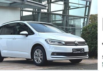 VW Touran 46.715 km 29.890 &euro; Brand-Erbisdorf 09618