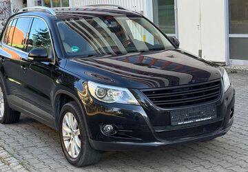 VW Tiguan 214.695 km 3.498 &euro; Chemnitz 09120