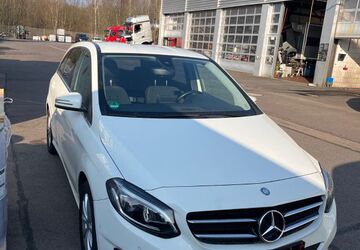 Mercedes-Benz B 180 118.000 km 9.900 &euro; Niederwiesa 09577