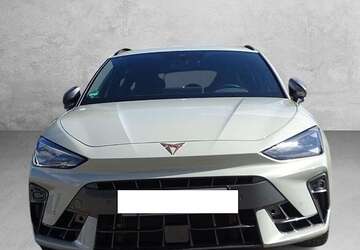 Cupra Leon 5.000 km 45.900 &euro; Grossschirma 09603