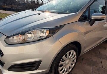 Ford Fiesta 152.390 km 5.490 &euro; Hartha 04746