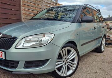 Skoda Fabia 133.789 km 5.950 &euro; Limbach-Oberfrohna 09212