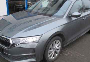 Skoda Octavia 15.097 km 27.950 &euro; Hartenstein 08118