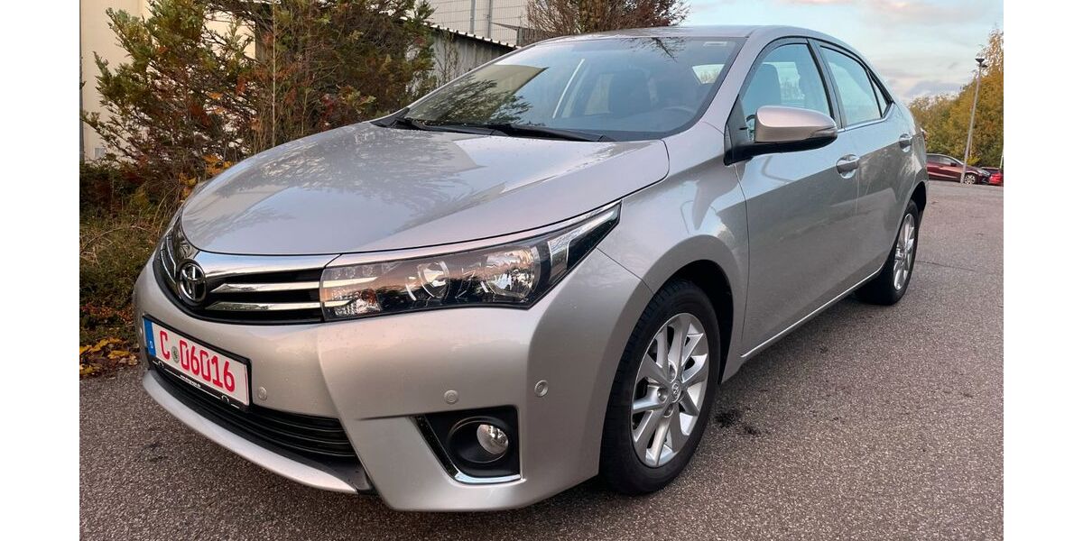 Toyota Corolla 56.000 km 13.990 &euro; Chemnitz OT Grüna 09224