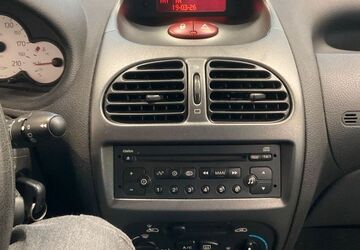 Peugeot 206 56.120 km 3.400 &euro; Chemnitz OT Wittgensdorf 09228