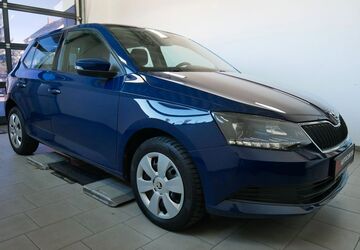 Skoda Fabia 59.246 km 11.990 &euro; Chemnitz 09114