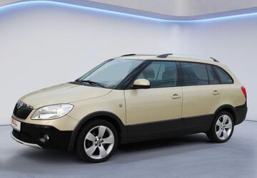 Skoda Fabia 81.400 km 8.790 &euro; Chemnitz 09228