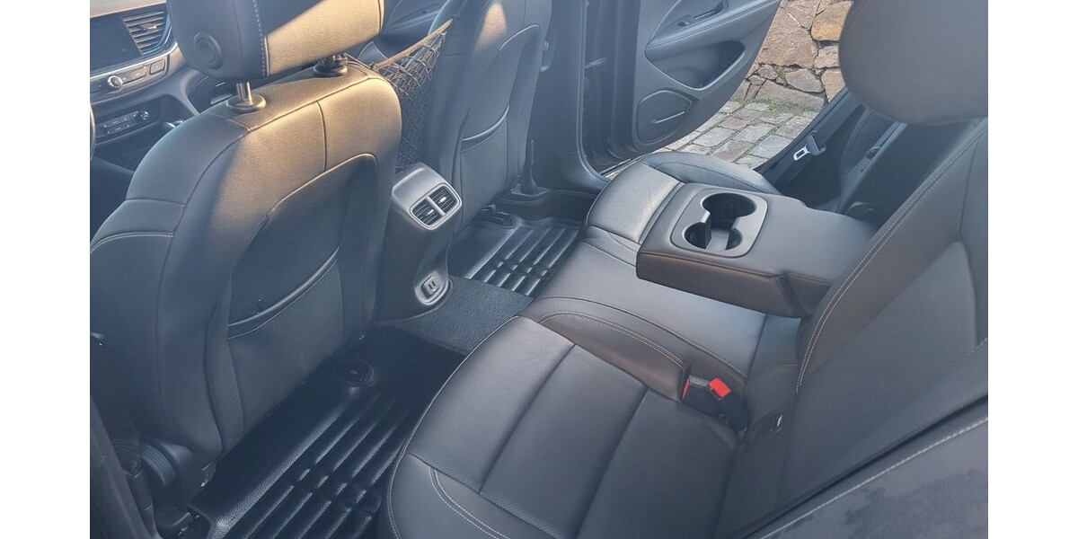 Opel Insignia 158.321 km 13.900 &euro; Geithain 04643