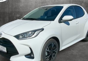 Toyota Yaris 2.000 km 25.490 &euro; Chemnitz 09119