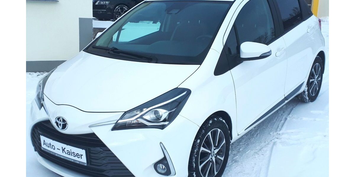 Toyota Yaris 26.610 km 14.300 &euro; Chemnitz 09130