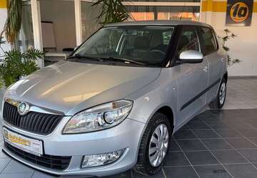 Skoda Fabia 55.041 km 6.999 &euro; Großschirma 09603