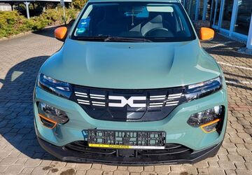 Dacia Spring 9.725 km 10.990 &euro; Rossau 09661