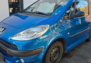 Peugeot 1007 129.242 km 1.500 &euro; Chemnitz 09125