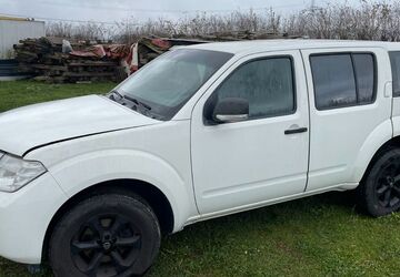 Nissan Pathfinder 165.000 km 6.990 &euro; Zwönitz 08297