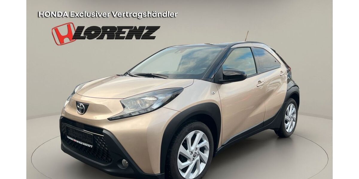 Toyota Aygo (X) 23.000 km 13.798 &euro; Glauchau 08371