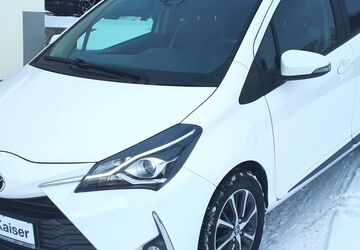 Toyota Yaris 26.610 km 14.490 &euro; Chemnitz 09130