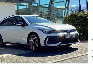 VW Golf 1.500 km 48.990 &euro; Brand-Erbisdorf 09618