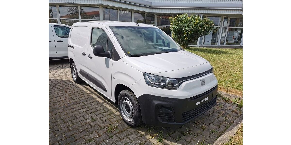 Fiat Doblo 22.000 km 19.890 &euro; Waldheim 04736