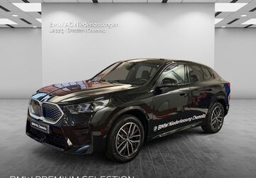 BMW iX2 3.717 km 53.499 &euro; Chemnitz 09247