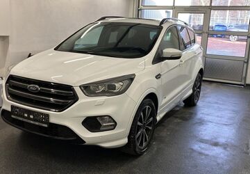 Ford Kuga 83.000 km 17.990 &euro; Chemnitz 09122