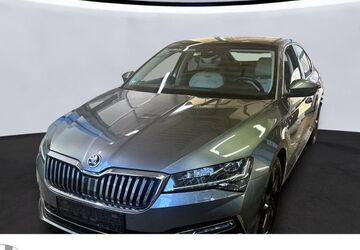 Skoda Superb 42.025 km 34.975 &euro; Bernsdorf 09337