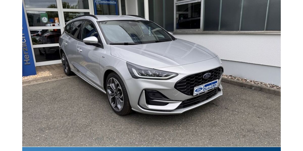 Ford Focus 9.714 km 22.990 &euro; Glauchau 08371