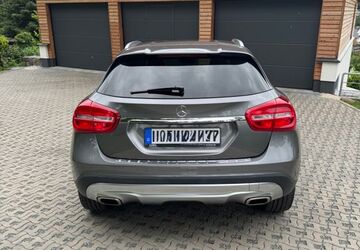 Mercedes-Benz GLA 200 84.516 km 19.500 &euro; Bernsdorf 09337