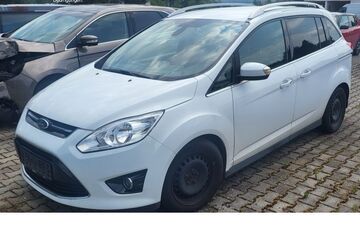 Ford Grand C-Max 156.000 km 6.590 &euro; Limbach-Oberfrohna 09212