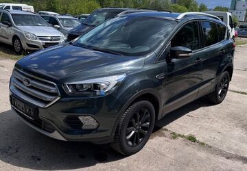 Ford Kuga 46.907 km 15.999 &euro; Chemnitz 09114