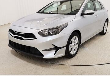 Kia ceed / Ceed 54.930 km 13.929 &euro; Chemnitz - Mittelbach 09224