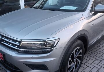 VW Tiguan 69.030 km 19.490 &euro; Limbach-Oberfrohna 09212
