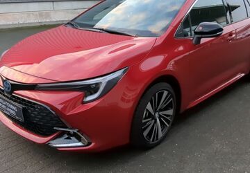 Toyota Corolla 1.129 km 34.490 &euro; Chemnitz 09119