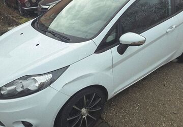 Ford Fiesta 123.319 km 2.290 &euro; Chemnitz 09114