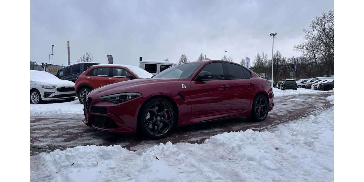 Alfa Romeo Giulia 22.400 km 71.900 &euro; Chemnitz 09130