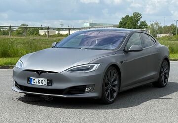 Tesla Model S 171.000 km 22.600 &euro; Chemnitz 09116