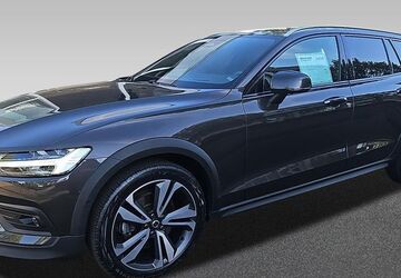 Volvo V60 Cross Country 59.155 km 36.950 &euro; Chemnitz OT Röhrsdorf 09247