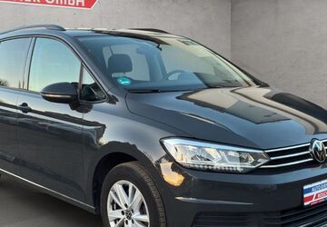 VW Touran 93.373 km 23.499 &euro; Brand-Erbisdorf 09618
