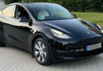 Tesla Model Y 69.000 km 30.999 &euro; Chemnitz 09120